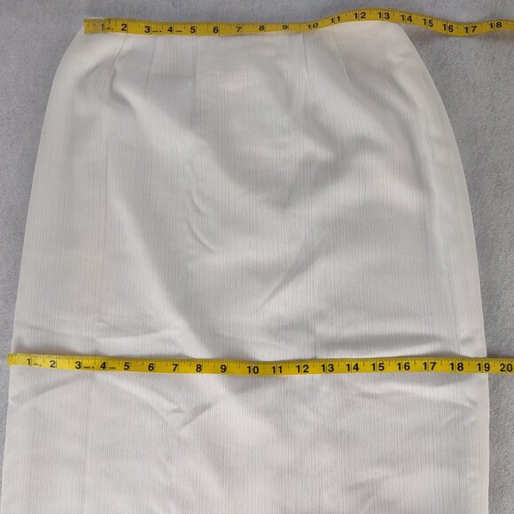 Larry Levine Petite 6P White Textured Midi Pencil Skirt Career Lined 31'' - Picture 7 of 9